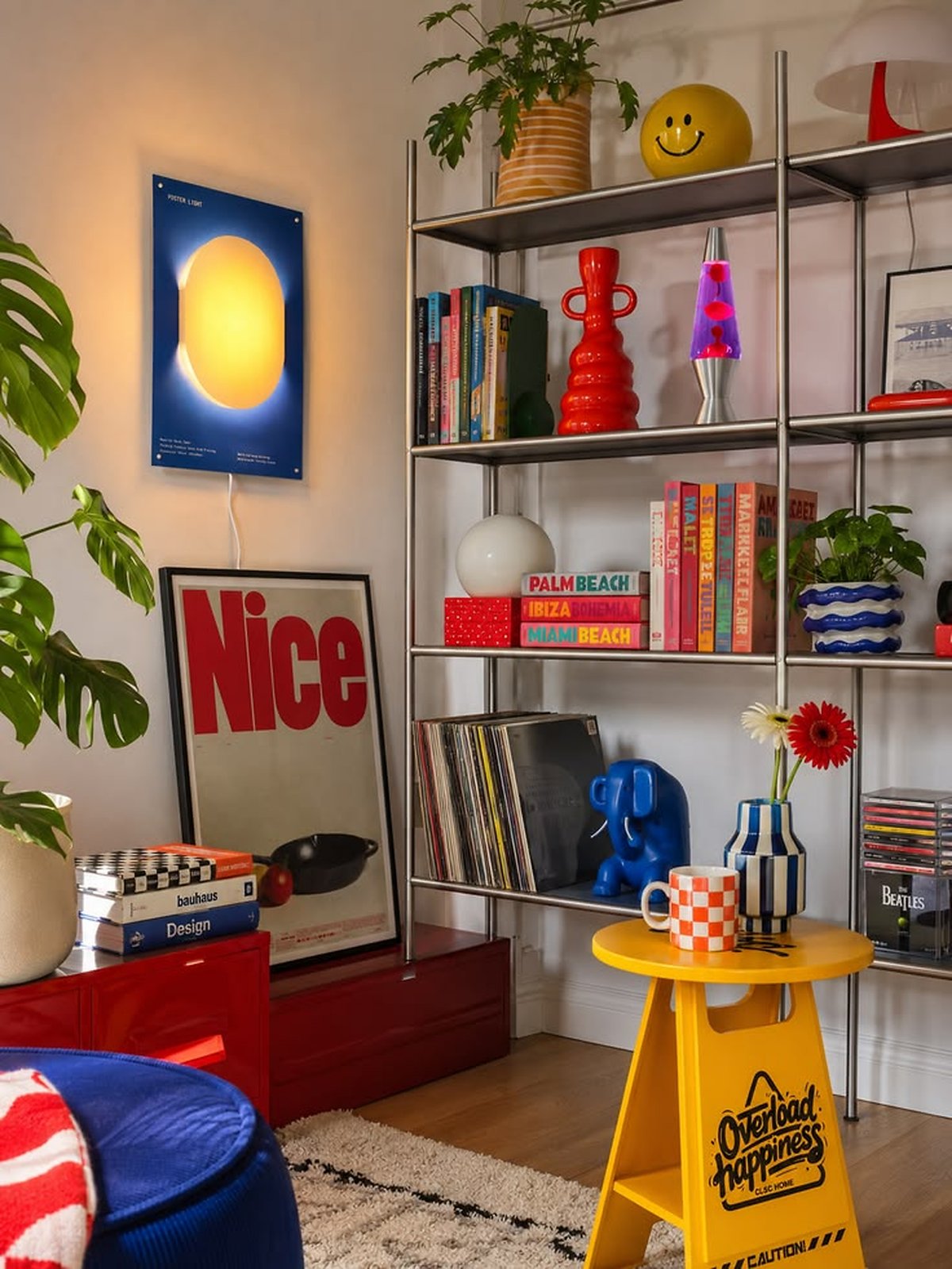 Produk Haydecor terpasang di dinding